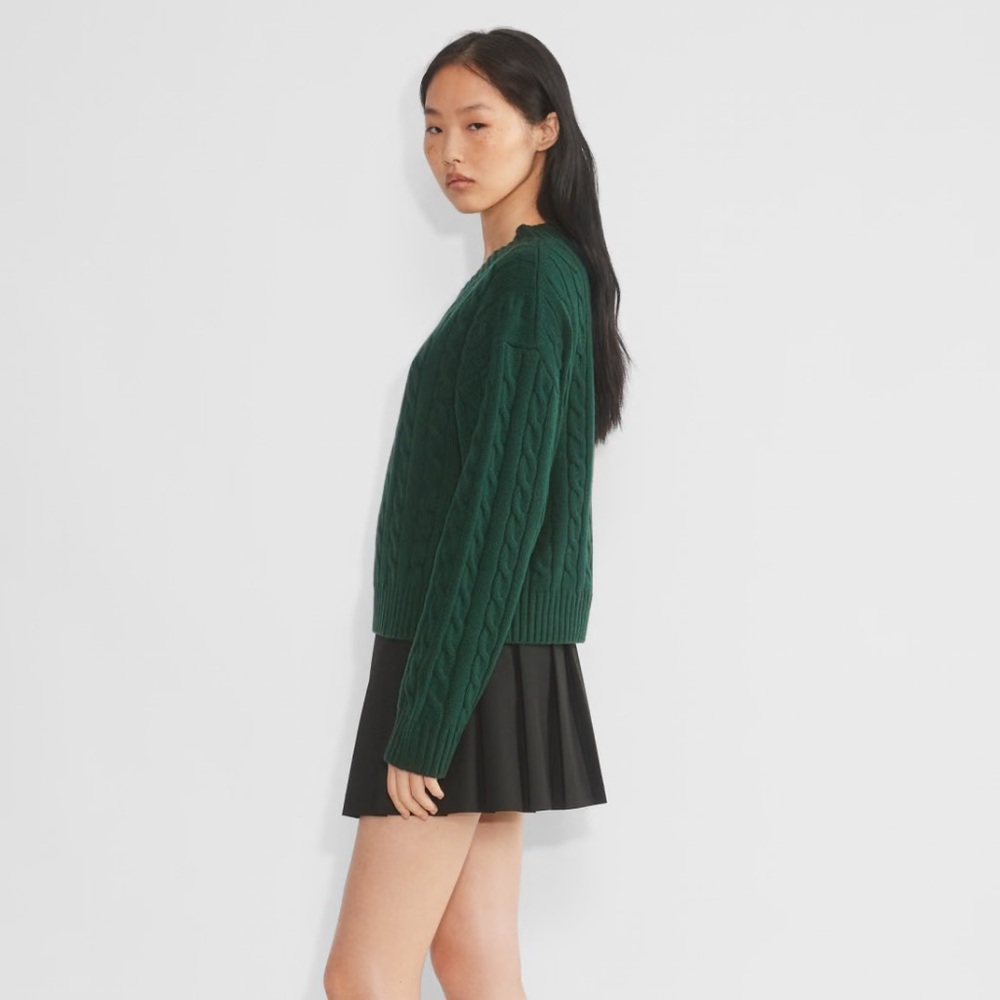 Aritzia Trifle sweater - Picture 4 of 10